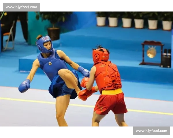 格斗与散打技术对比分析：各自优劣与实战应用探讨